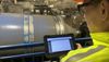 Åsa Fast Berglund på Stena Metalls forsknings- och utvecklingsavdelning samlar in och analyserar data vid en fragmenteringsanläggning, som en del av ett Industri 4.0-initiativ.