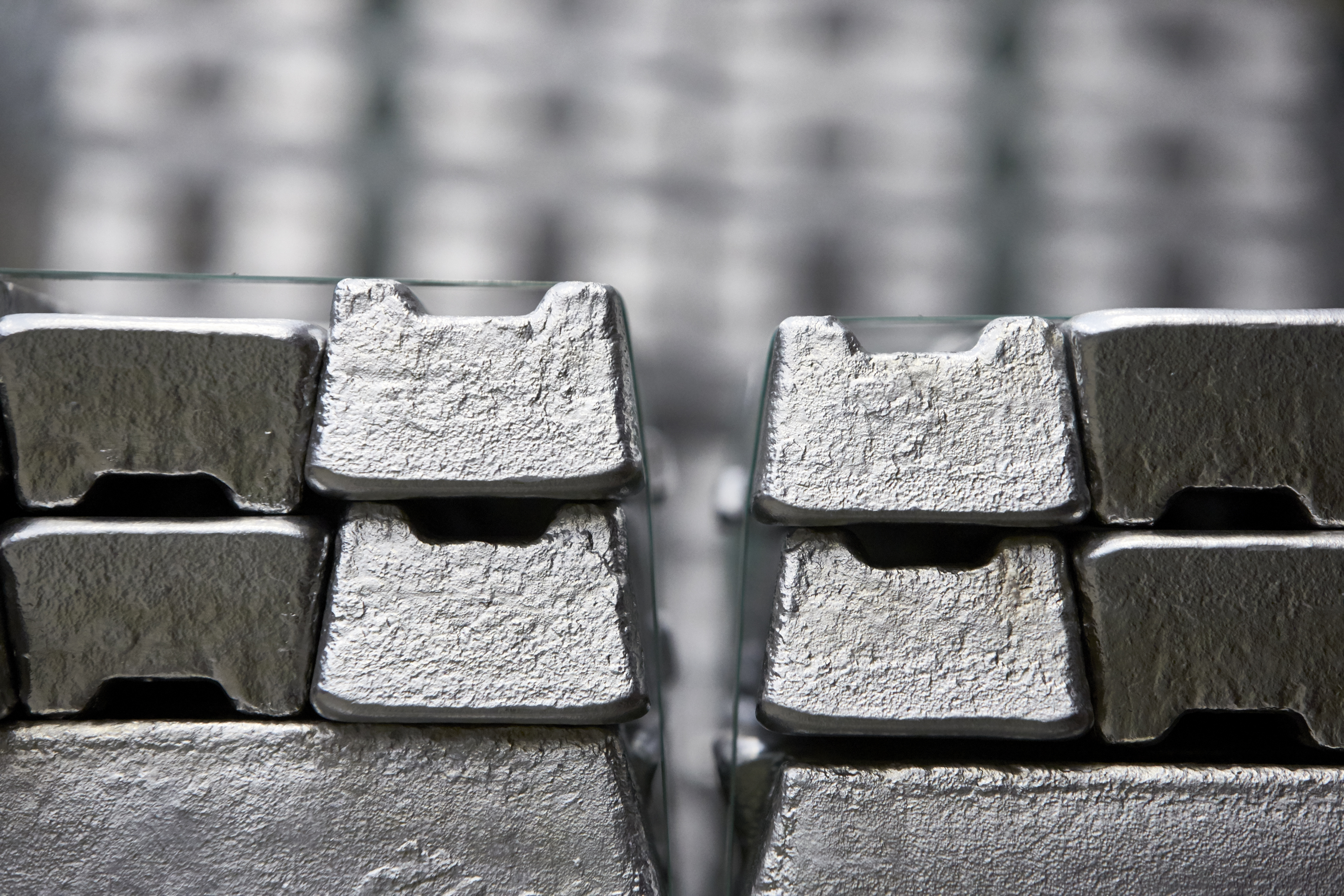 High-quality recycled aluminium ready for use in premium alloys for the automotive and engineering industries.